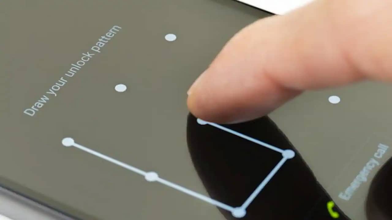 Smartphone Password: পাসওয়ার্ড-প্যাটার্ন সব ভুলে গিয়েছেন? এই সহজ উপায়গুলি জানা থাকলে ফোন Unlock হবে মুহূর্তে