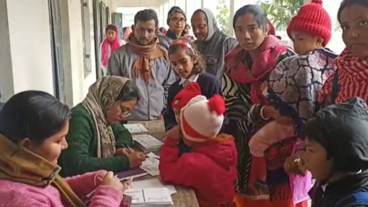 Rubella Vaccine: পিছিয়ে কলকাতা, সরকারি স্কুল যে তথ্য দিচ্ছে আদতে সংখ্যা আরও কম, রুবেলা টিকাকরণের হারে উদ্বেগে স্বাস্থ্যকর্তারা