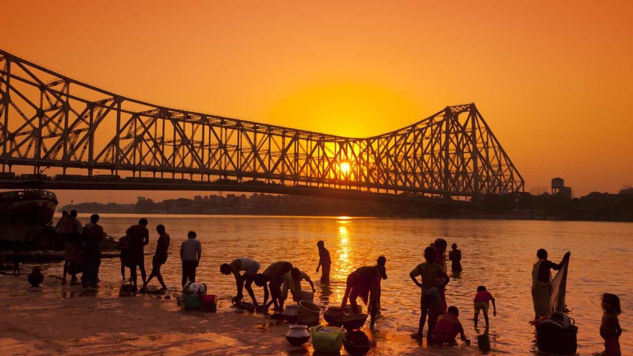 Weather Update: শুক্রবারে ২৭ ডিগ্রি ছাড়িয়েছিল শহরের তাপমাত্রা, সংক্রান্তির আগেই গায়েব শীত!