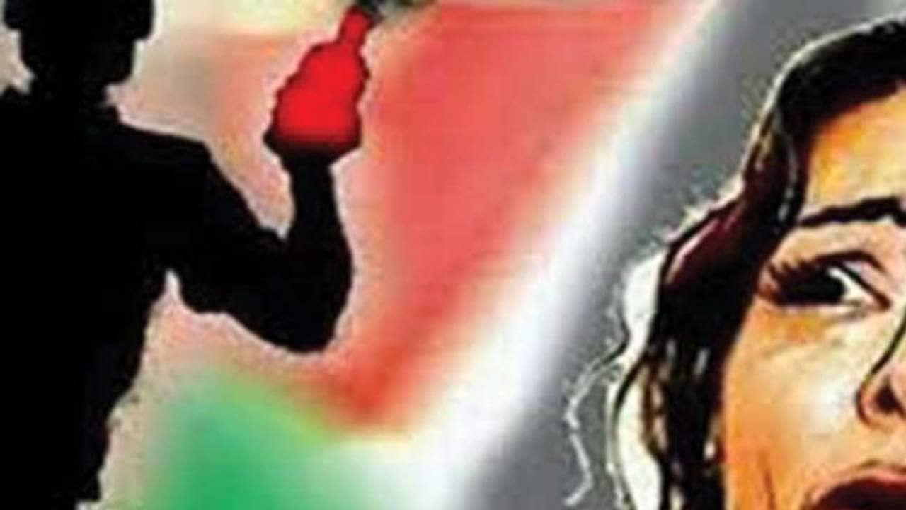 Acid Attack: ২৫ বছরের প্রেমের সম্পর্কে চিড়, প্রেমিকের অ্যাসিড হামলায় মৃত্যু মহিলার