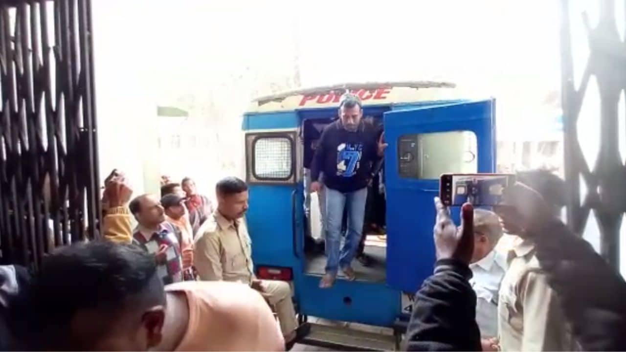 Coal Smuggling Case: কয়লাপাচার মামলার যাবতীয় তথ্য জানতে মরিয়া CBI, আজ ফের আদালতে পেশ লালা ঘনিষ্ঠ রত্নেশ ভর্মাকে