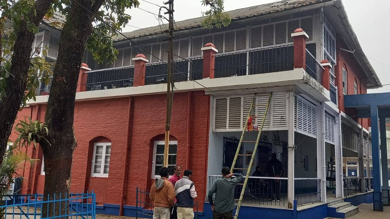 Governor CV Ananda Bose : কেমন আছে পুরনো অফিস? দেখতে আসছেন খোদ ‘লাটসাহেব’