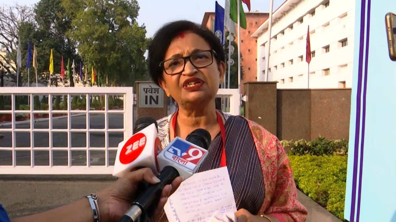 Chandrima Bhattacharya : ‘ধরে নিলাম আমরা দুর্নীতি করেছি, তাই বলে…’, কেন্দ্রকে আক্রমণ করতে গিয়ে কী বললেন চন্দ্রিমা?