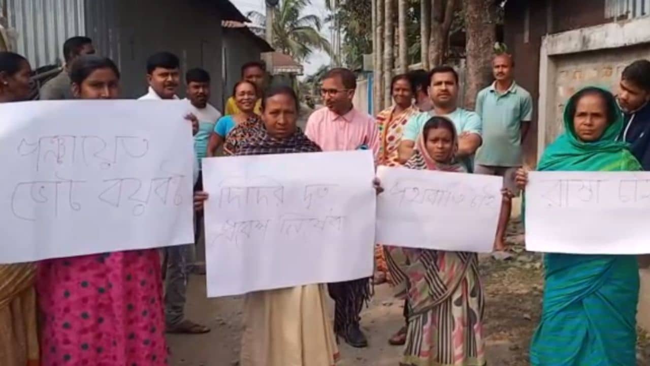 Didir Doot: ভোট বয়কটের ডাক, দিদির দূতের প্রবেশ নিষেধ রাজগঞ্জে, কারণ...