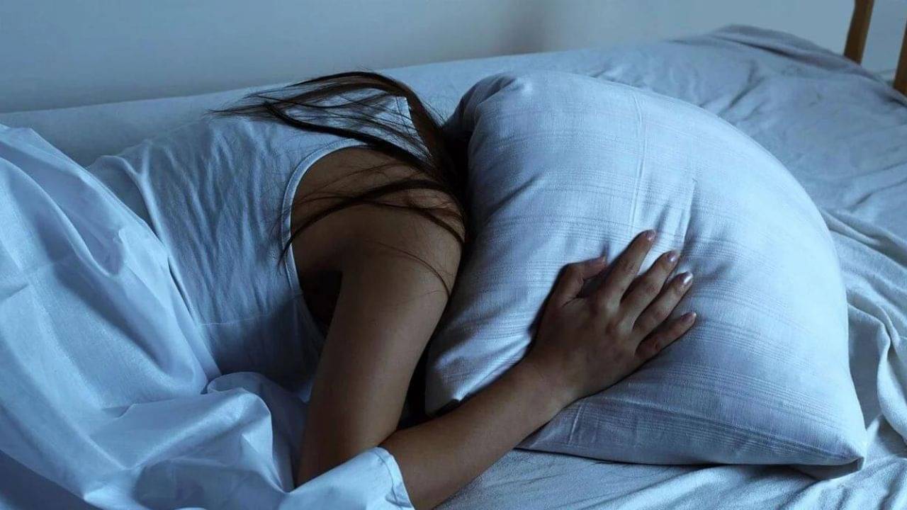 Foods For Sleep: রাতে ভালো করে ঘুমাতে চান? প্রতি রাতে ঘুমানোর আগে খান এই ৩ খাবার