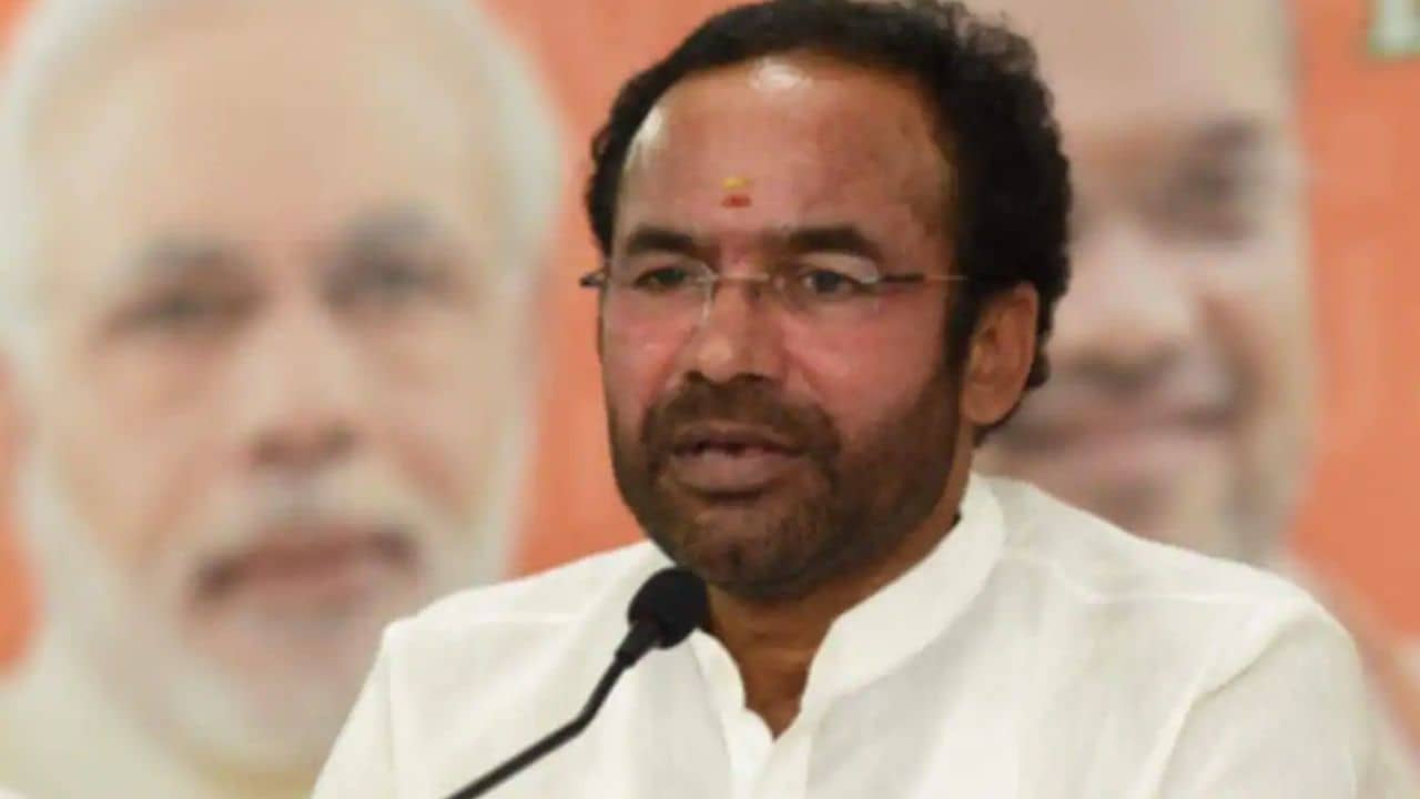 G Kishan Reddy: কেসিআর বিশ্বাস করেন বাঙ্গারু তেলঙ্গানার উচ্চমানের পরিকাঠামোর প্রয়োজন নেই: কেন্দ্রীয় মন্ত্রী কিষাণ রেড্ডি