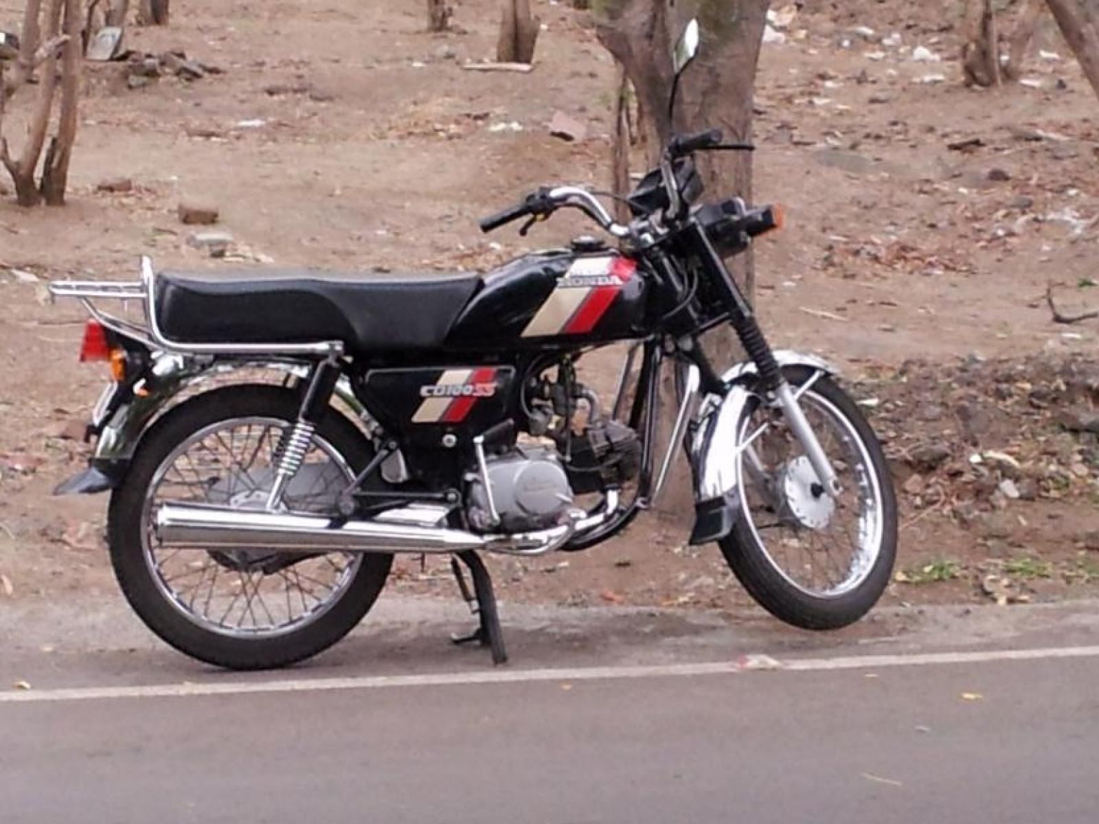 Honda CD100SS