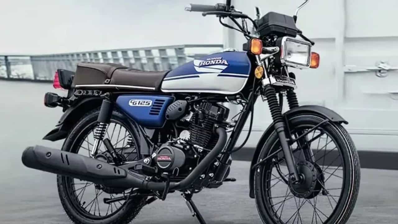 Hero Honda CD 100 Comeback: একসময় মধ্যবিত্তের সেরা পছন্দ Honda CD 100 নতুন রূপে আসছে, সস্তায় শিগগিরই কামব্যাক Hero Honda CD 100 Comeback: একসময় মধ্যবিত্তের সেরা পছন্দ Honda CD 100 নতুন রূপে আসছে, সস্তায় শিগগিরই কামব্যাক