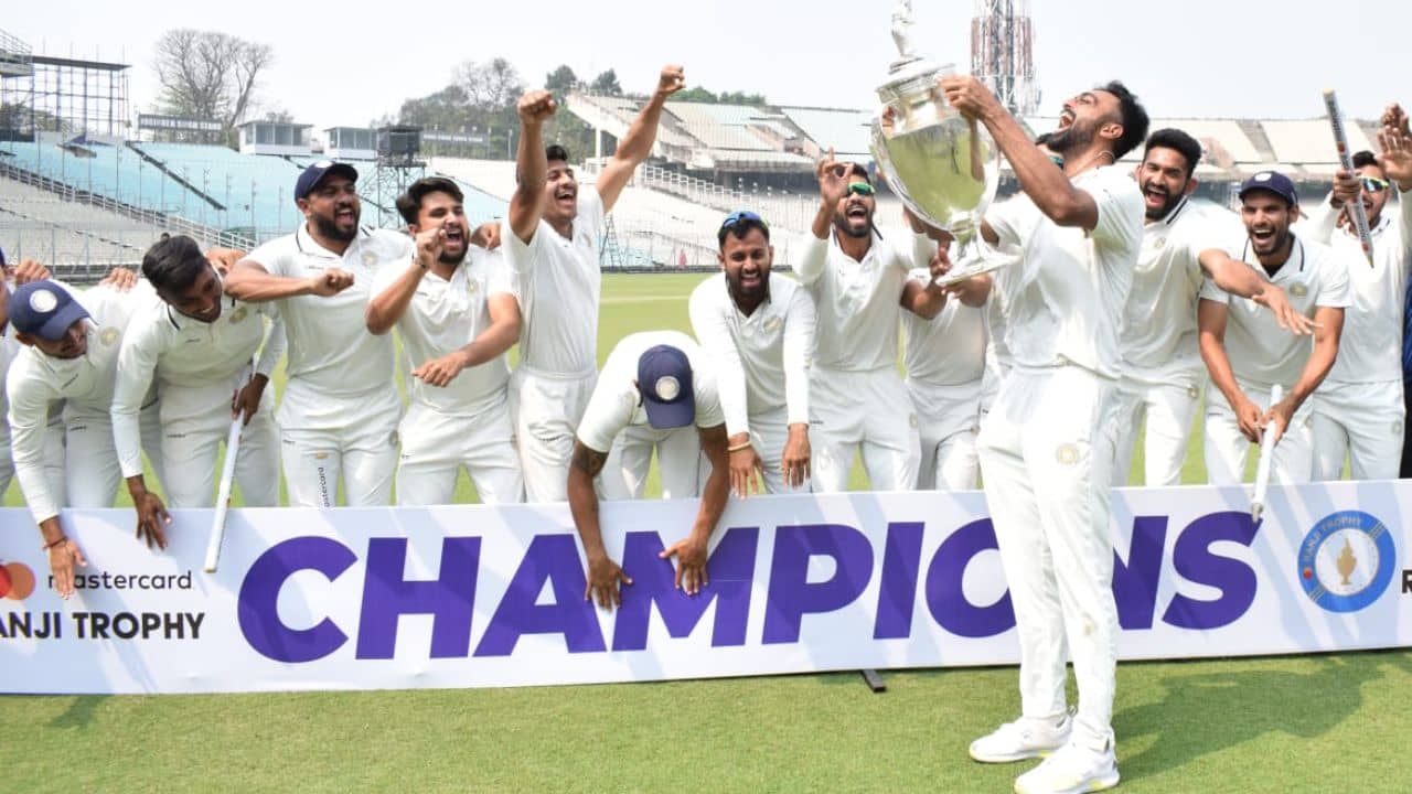 Ranji Trophy 2022-23: মাঠে নেই, কথায় আছে-ফাইনাল হেরেও হুঙ্কার বঙ্গ অধিনায়কের