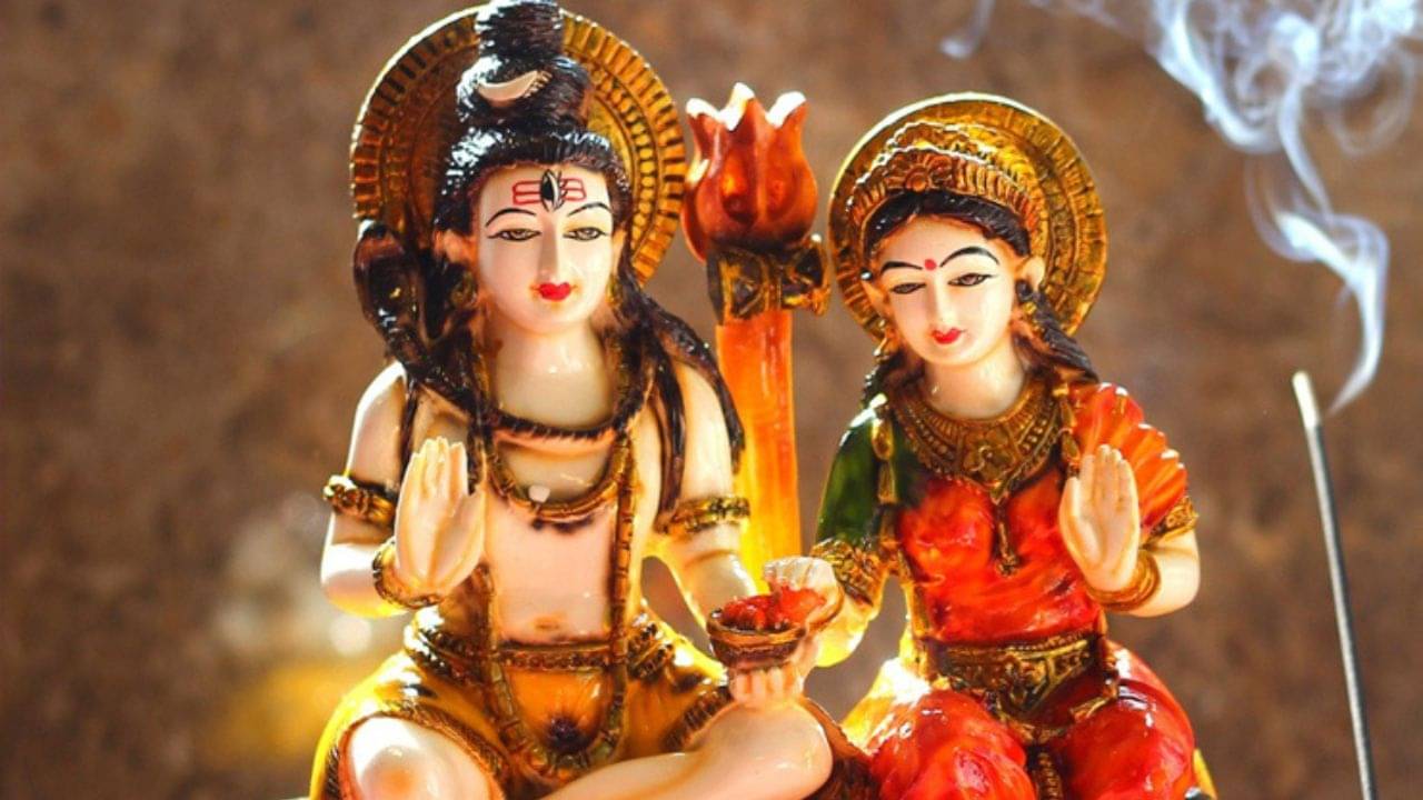 Mahashivratri 2023: শিবপুজোর সময় এই ৪ জিনিস কখনও নিবেদন করবেন না, তাতে খুব রেগে যান মহেশ্বর
