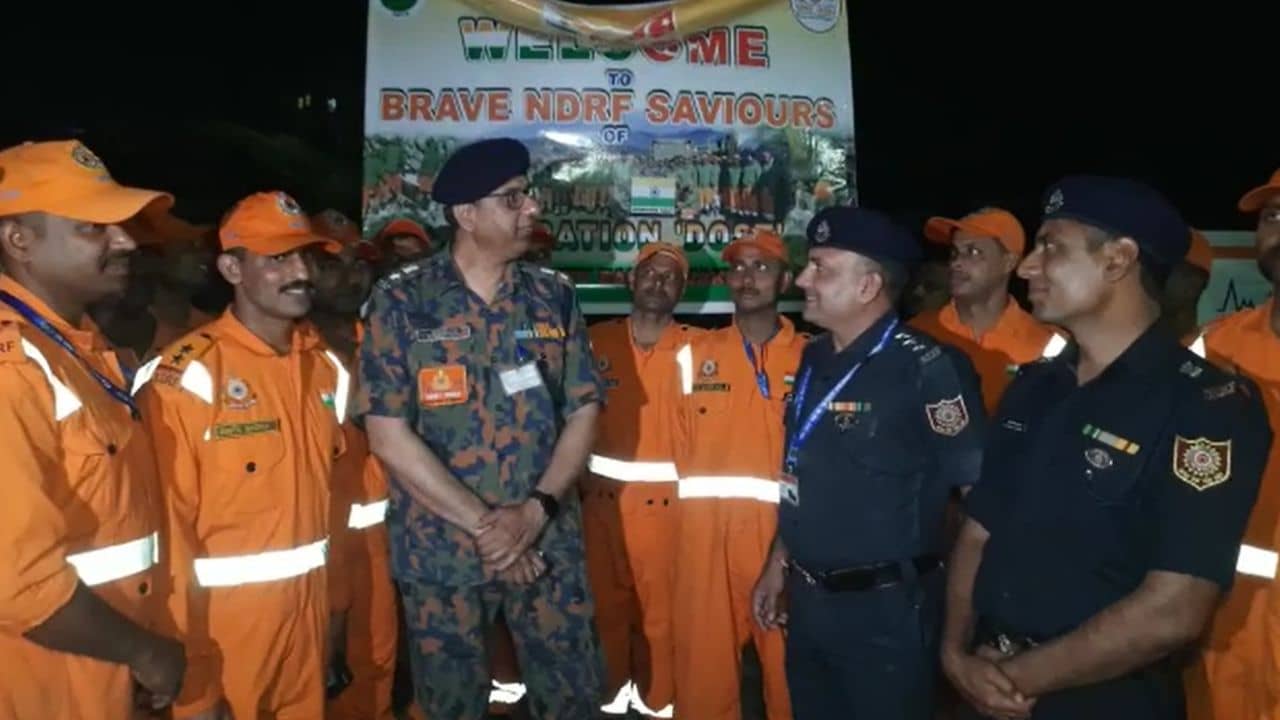 NDRF team: হাড়হিম ঠান্ডায় ধ্বংসস্তূপের নীচে শিশুকন্যা... কলকাতায় ফিরে তুরস্কের উদ্ধারকাজের কাহিনি শোনাল NDRF