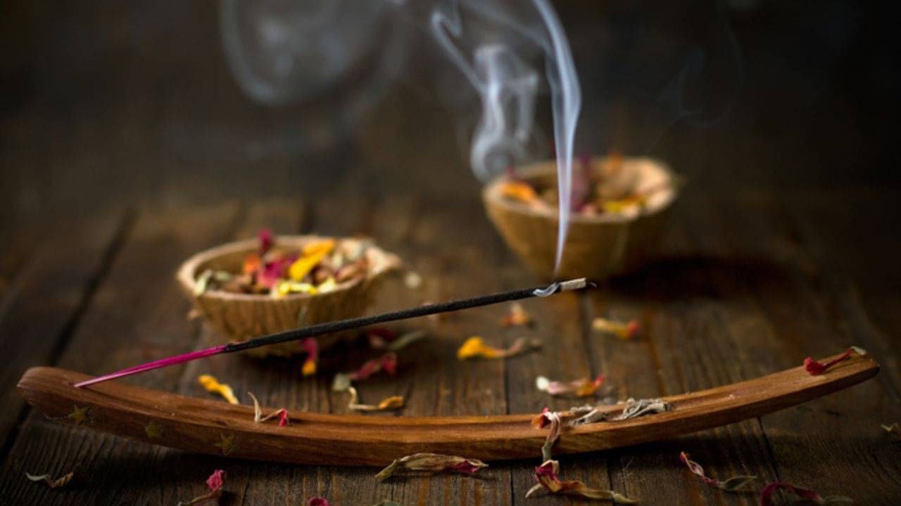 Vastu Tips For Home: বাড়িতে রয়েছে নেগেটিভ এনার্জিতে ভরপুর, বুঝবেন কীভাবে?