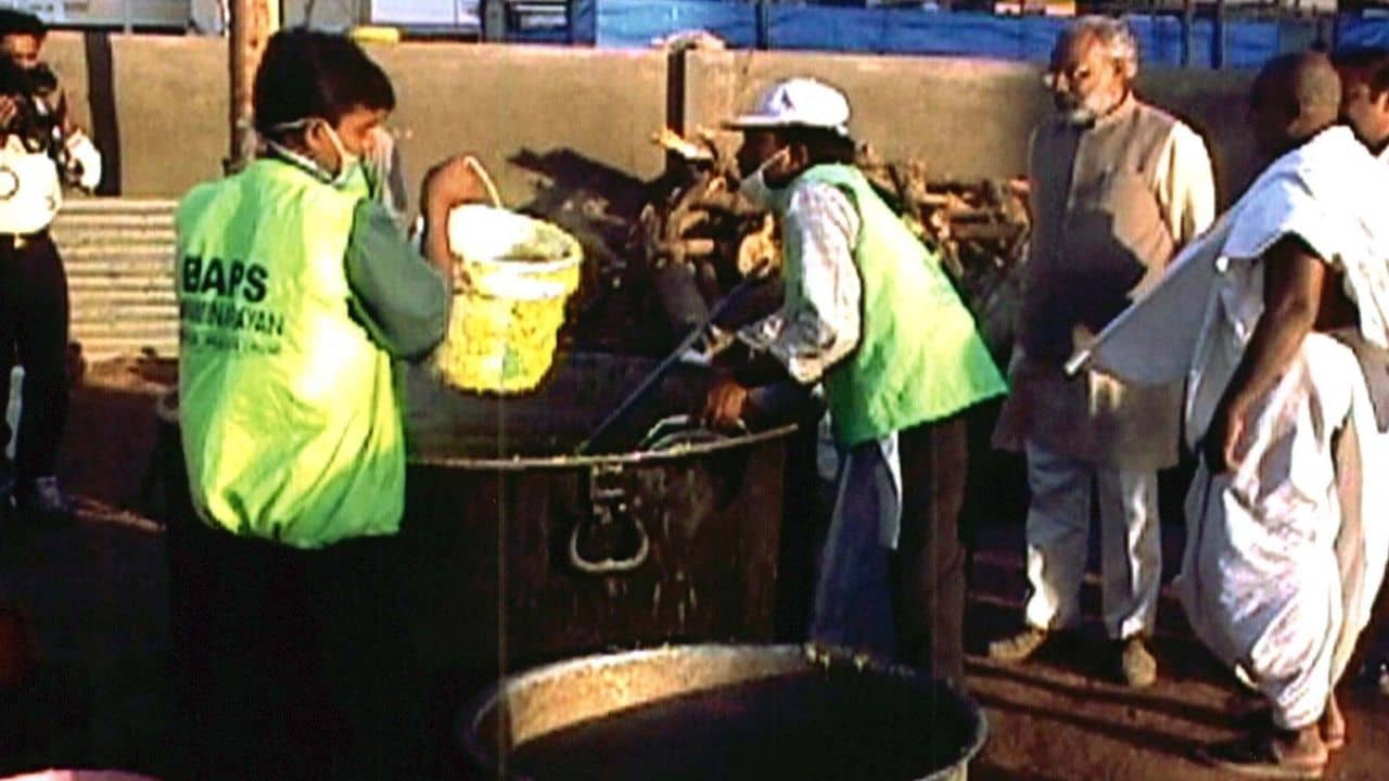 Narendra Modi: ভুজের ভূমিকম্পে ভলান্টিয়ার নরেন্দ্র মোদী, ২২ বছরের পুরনো স্মৃতি শেয়ার প্রধানমন্ত্রীর