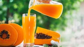 Papaya Side Effects: পেঁপে খাওয়া ভাল তবে ঠিকভাবে না খেলে পড়বেন মারাত্মক বিপদে Papaya Side Effects: পেঁপে খাওয়া ভাল তবে ঠিকভাবে না খেলে পড়বেন মারাত্মক বিপদে
