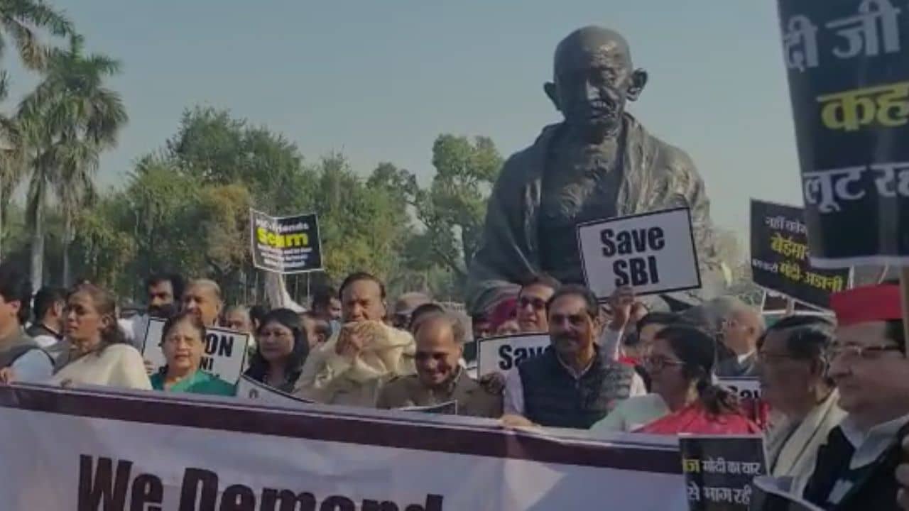 Parliament Budget Session Update: আদানি ইস্যুতে একজোট বিরোধীরা, লোকসভা-বিধানসভার বিক্ষোভে আজও মুলতুবি সংসদ