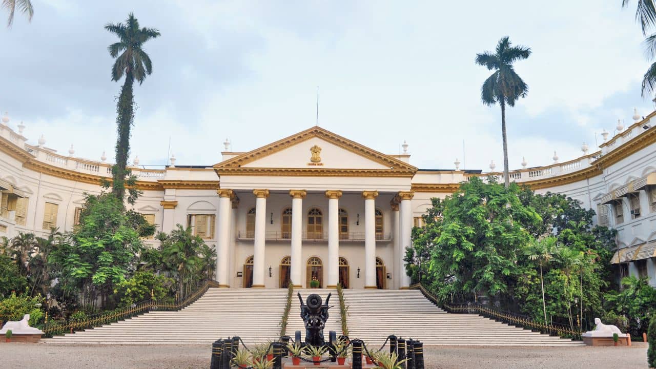 5th State Finance Commission: পঞ্চায়েতে আর্থিক স্বচ্ছতা আনতে বড় দাওয়াই, রাজভবনে গেল পঞ্চম অর্থ কমিশনের অন্তর্বর্তী রিপোর্ট