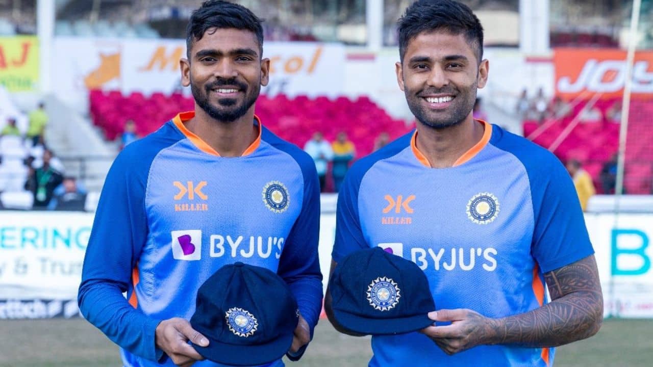 IND vs AUS: অজিদের বিরুদ্ধে অভিষেক সূর্য-ভরতের, দলে নেই শুভমন