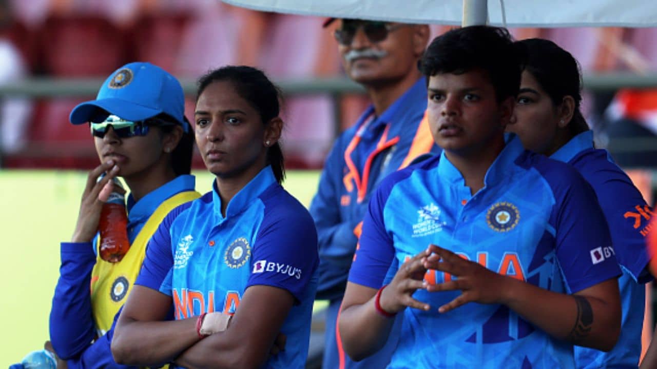Indian Womens Cricket: এদের ডান্ডার প্রয়োজন, হরমনপ্রীতদের বকে দিলেন প্রাক্তন অধিনায়ক