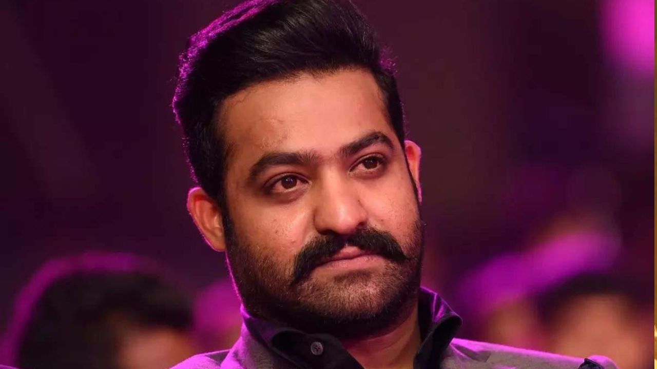 Jr NTR: স্বজনহারা জুনিয়র এনটিআর, মাত্র ৩৯ এই স্তব্ধ হল প্রাণ