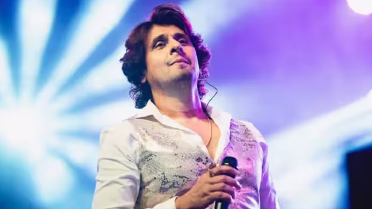 Sonu Nigam: শো চলাকালীন সোনু নিগমের উপর হামলা, কাঠগড়ায় শিবসেনা সদস্য