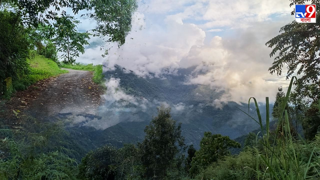 Silk Route: জ়ুলুক যাওয়ার পথে এক রাত কাটিয়ে যান পাহাড়ে ঘেরা আগামলোকে