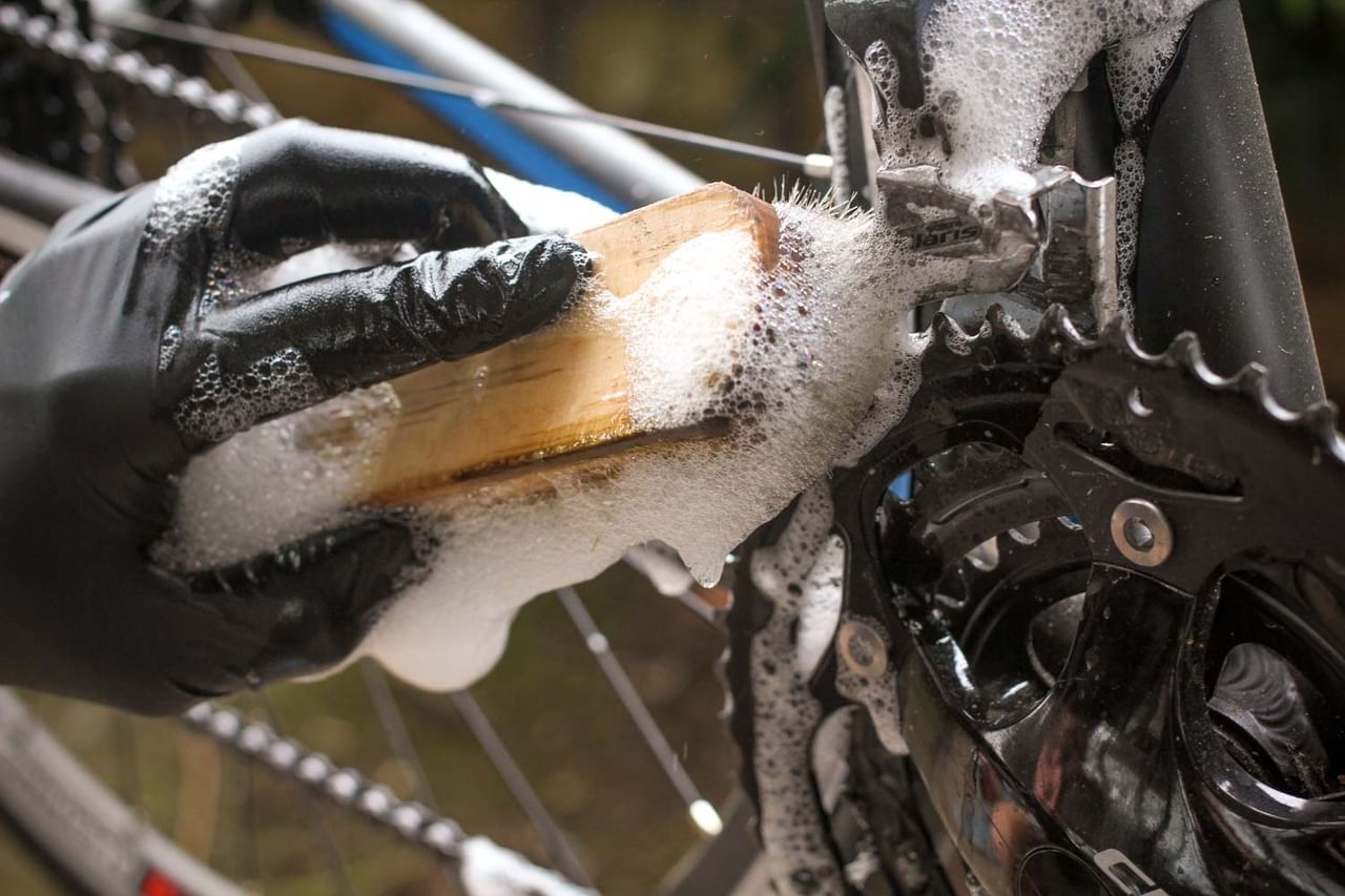 Bike's chain cleaning: বাইক-সাইকেলের চেনে জং ধরেছে? ঝকঝকে রাখুন এই উপায়ে
