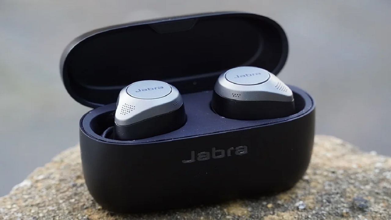 Jabra TWS Earbuds: একবার চার্জে 28 ঘণ্টা চলবে Jabra-র ইয়ারবাড, এই তারিখ থেকে পেয়ে যাবেন Amazon-এ