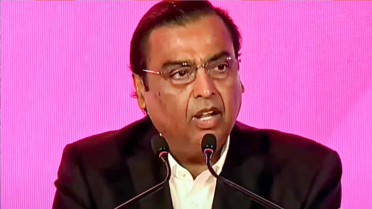 Mukesh Ambani: ১ লক্ষেরও বেশি কর্মসংস্থানের সুযোগ, এই রাজ্যে ৭৫,০০০ কোটি টাকা বিনিয়োগ করছেন মুকেশ অম্বানী
