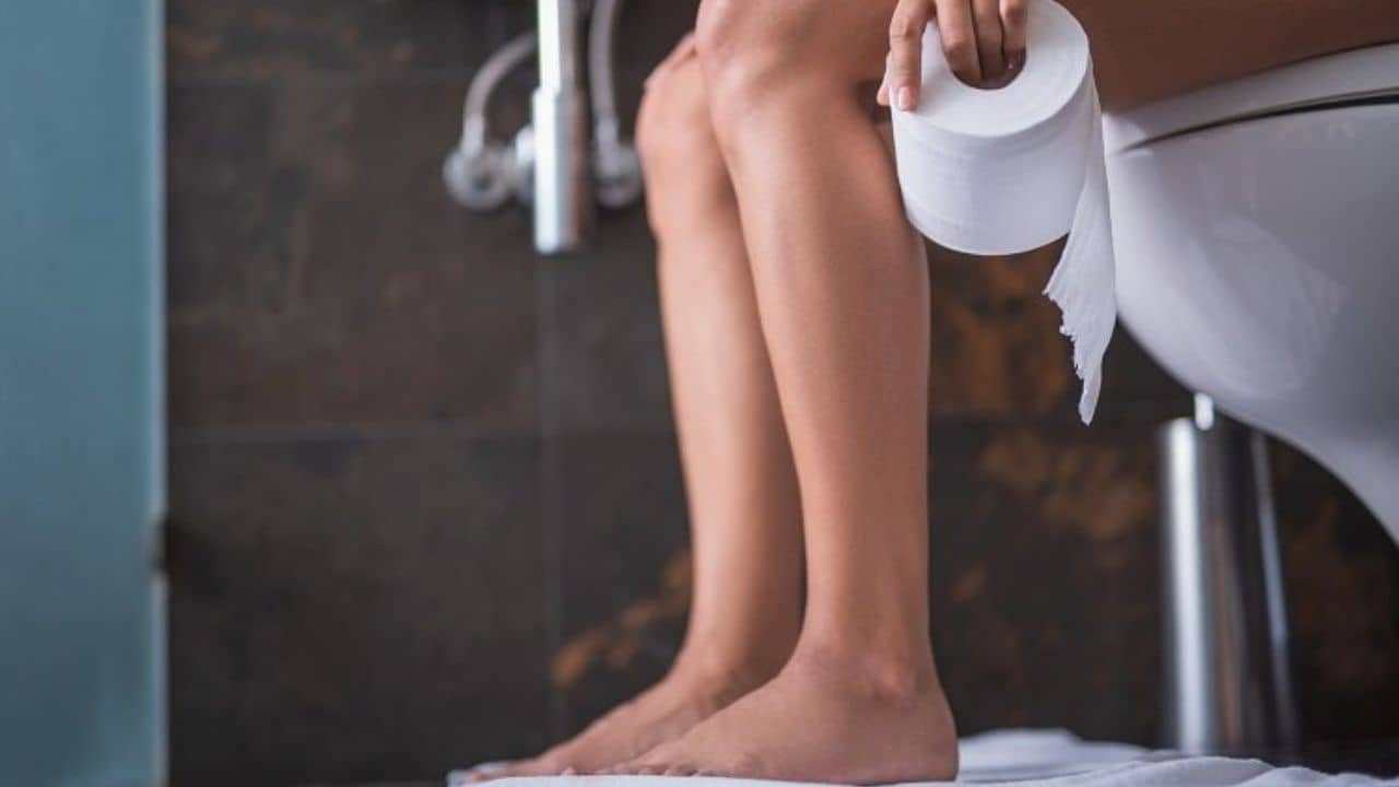 Costipation Home Remedies: রোজ রোজ ইসবগুল খেতে অনীহা? রান্নাঘরের এই ৪ সহজ খাবারেই রয়েছে কোষ্ঠকাঠিন্য়ের মোক্ষম দাওয়াই!