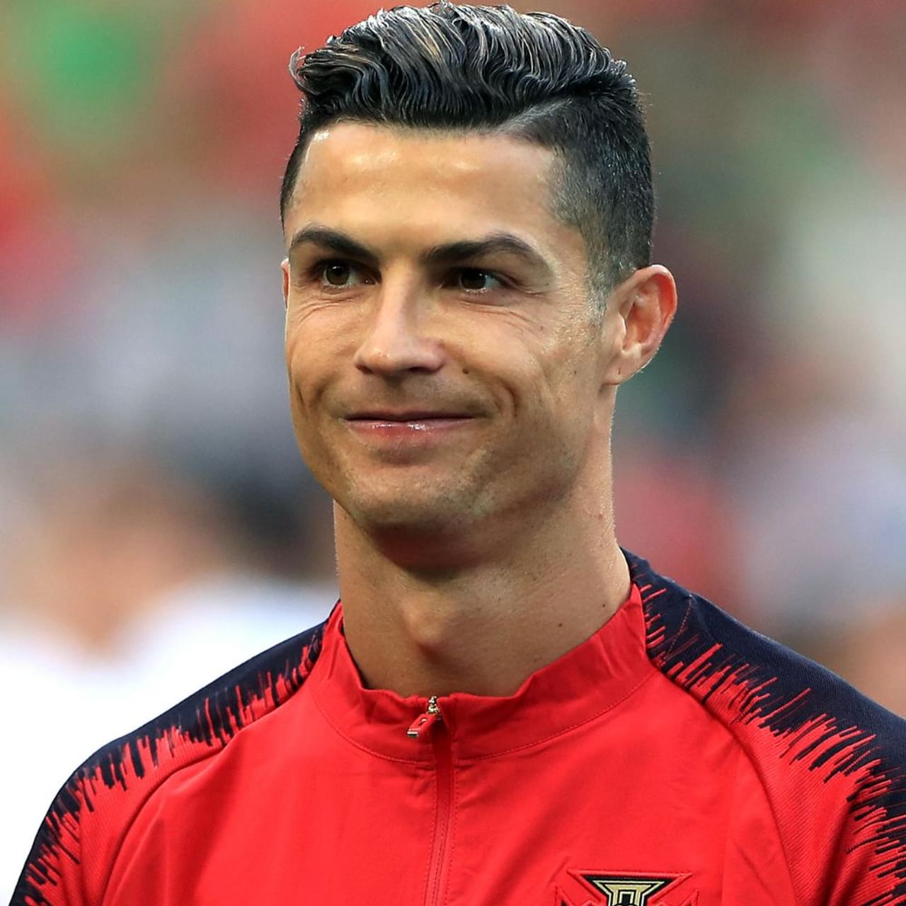 ক্রিশ্চিয়ানো রোনাল্ডো (Cristiano Ronaldo) বিশ্ব ফুটবলের আইকন। তিনি সর্বকালের অন্যতম সেরা এবং বর্তমান প্রজন্মের এক সেরা ফুটবলার। সদ্য ৩৮-এ পা দিয়েছেন পর্তুগিজ তারকা রোনাল্ডো। (ছবি-ক্রিশ্চিয়ানো রোনাল্ডো ইন্সটাগ্রাম)