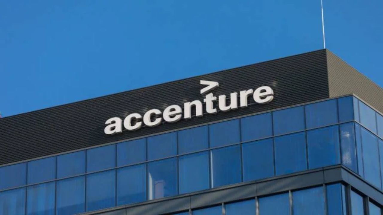 Accenture Layoffs: ফের চাকরি যাচ্ছে IT সংস্থায়, ১৯,০০০ কর্মী ছাঁটাইয়ের ঘোষণা Accenture-র