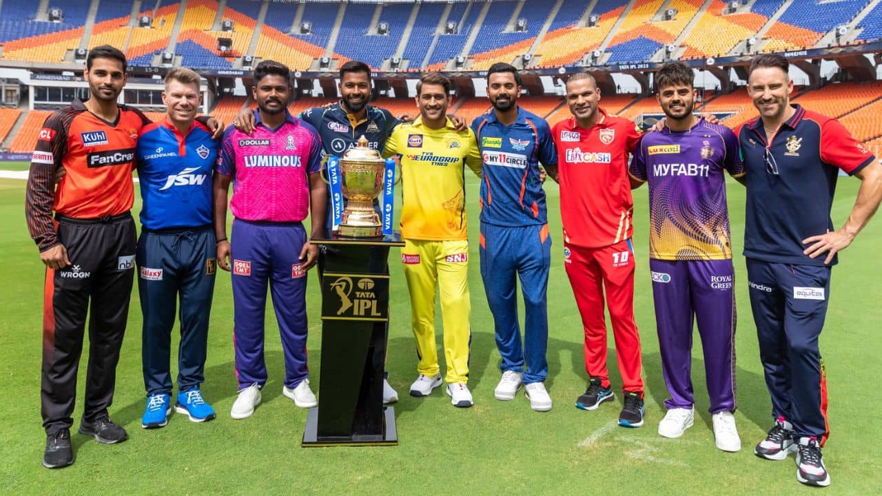 IPL 2023: রোহিত মিসিং, ক্যাপ্টেনের জায়গায় দাঁড়িয়ে ভুবি! অল-ক্যাপ্টেন ফটো দেখে বিভ্রান্ত ফ্যানরা
