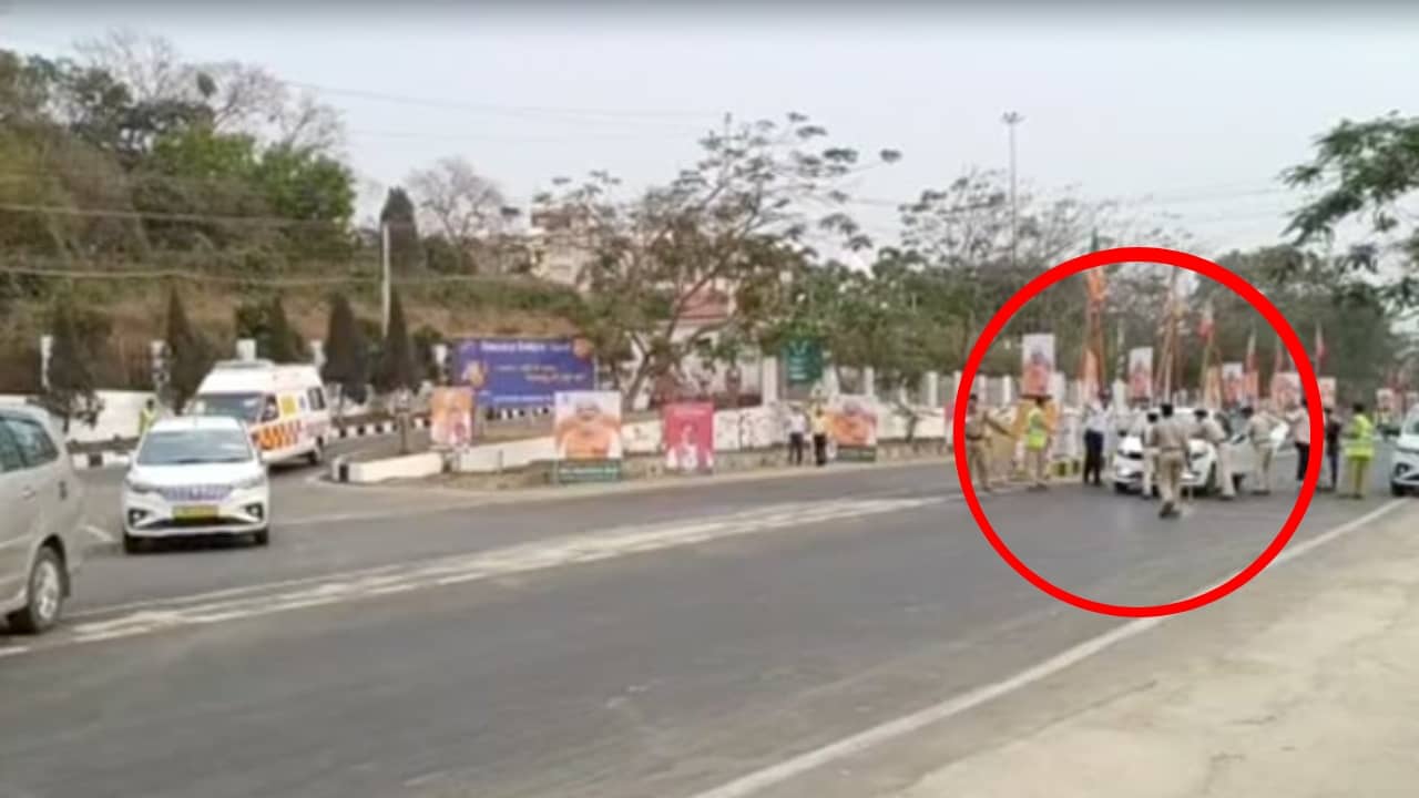 Video: আগরতলায় অমিত শাহের নিরাপত্তা লঙ্ঘন, গতি বাড়িয়ে পুলিশকে ধোকা দিল সাদা গাড়ি