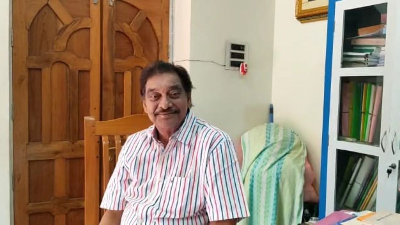 Arup Chakraborty: 'সংযত হতে হবে, ব্যবহার ভাল করুন', সাগরদিঘি থেকে শিক্ষা নিয়ে পঞ্চায়েত নির্বাচনের আগেই কর্মীদের পাঠ অরূপের Arup Chakraborty: 'সংযত হতে হবে, ব্যবহার ভাল করুন', সাগরদিঘি থেকে শিক্ষা নিয়ে পঞ্চায়েত নির্বাচনের আগেই কর্মীদের পাঠ অরূপের