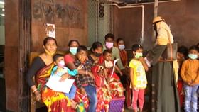 Adenovirus in Kolkata : অ্যাডিনোর রক্তচক্ষু, ফের বিসি রায় শিশু হাসপাতালে মারা গেল একরত্তি Adenovirus in Kolkata : অ্যাডিনোর রক্তচক্ষু, ফের বিসি রায় শিশু হাসপাতালে মারা গেল একরত্তি