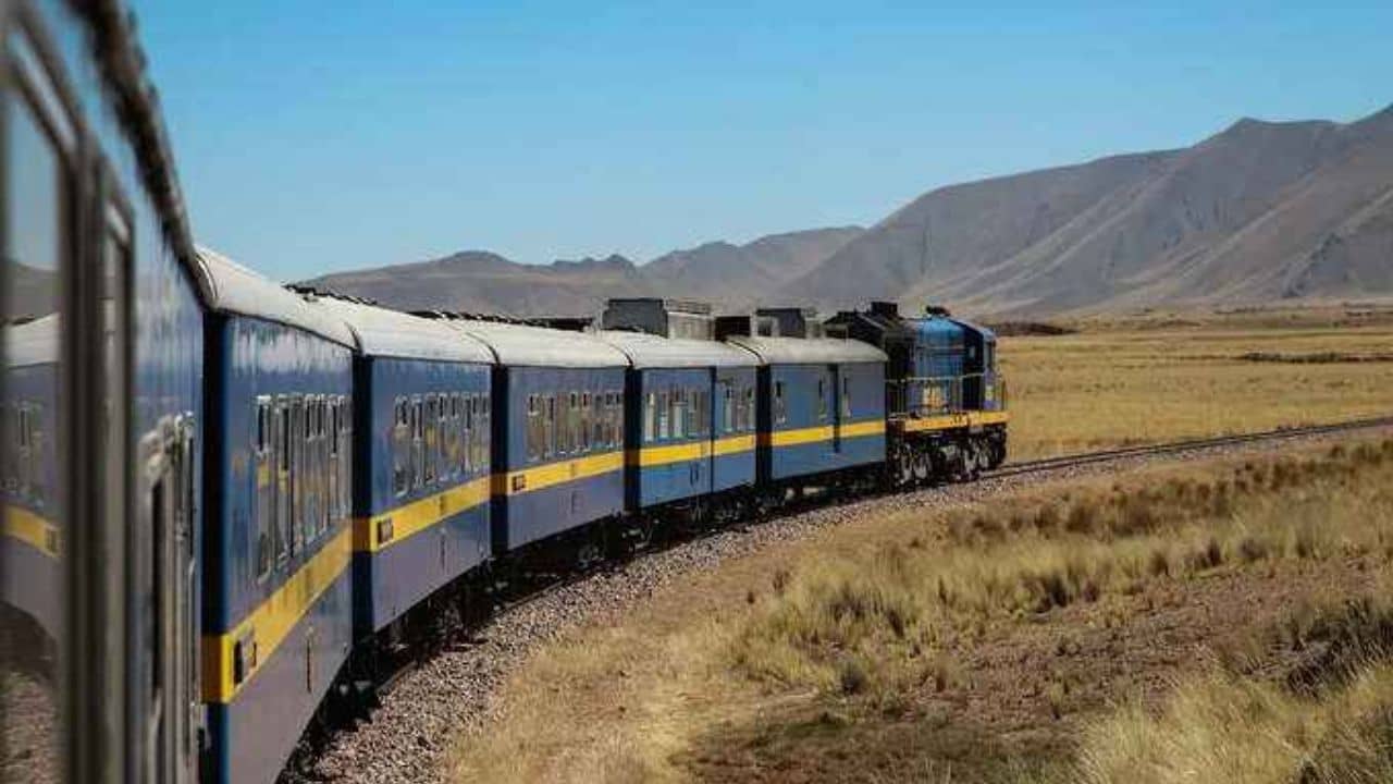 Free Train Travel: ৭৫ বছর ধরে যাত্রীরা বিনা টিকিটে ট্রেনে যাতায়াত করেন, ভারতের কোথায় রয়েছে এমন রুট?