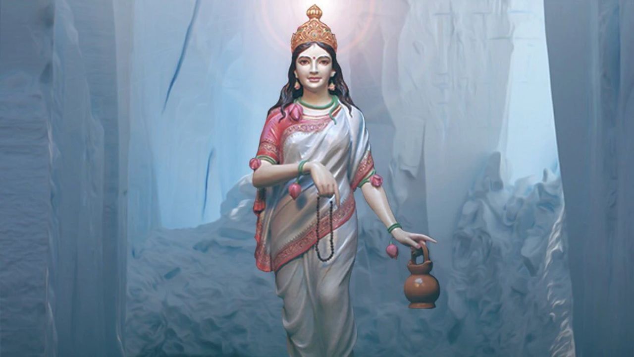 Chaitra Navratri 2023: প্রেম ও জ্ঞানের প্রতীক তিনি, চৈত্র নবরাত্রির দ্বিতীয় দিনে দেবীর এই রূপের পুজো করা হয়