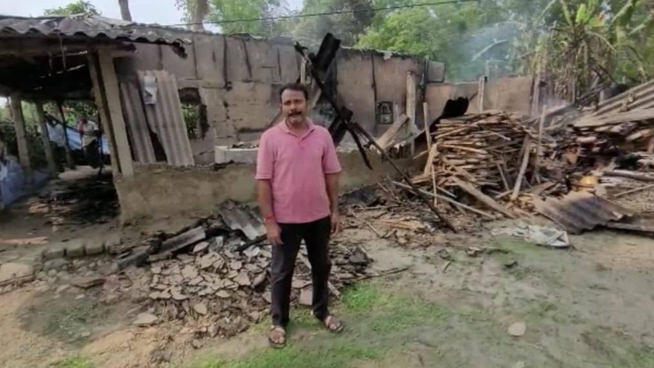 Egra: মধ্যরাতে বিজেপি কর্মীর বাড়িতে আগুন, CBI তদন্ত চাইল পরিবার