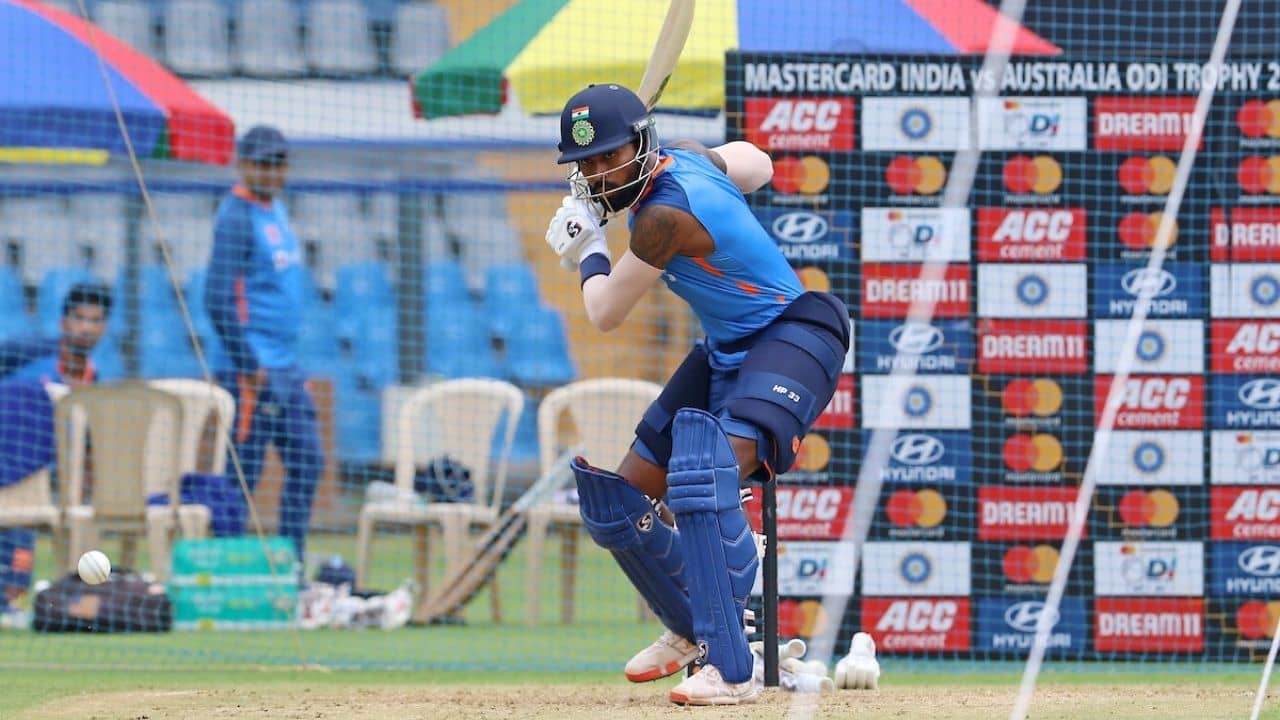 IND vs AUS: ওডিআই অধিনায়ক হিসেবে হার্দিকের অভিষেক, অজিদের বিরুদ্ধে বিশ্বকাপের মহড়া ভারতের