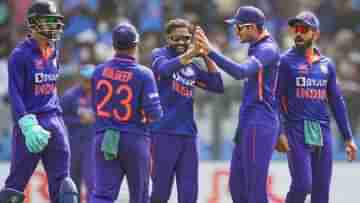 IND vs AUS, 1st ODI : সামির স্পেল, মুগ্ধকর কয়েকটি ক্যাচ; মাত্র ১৮৮ রানেই অলআউট অজিরা