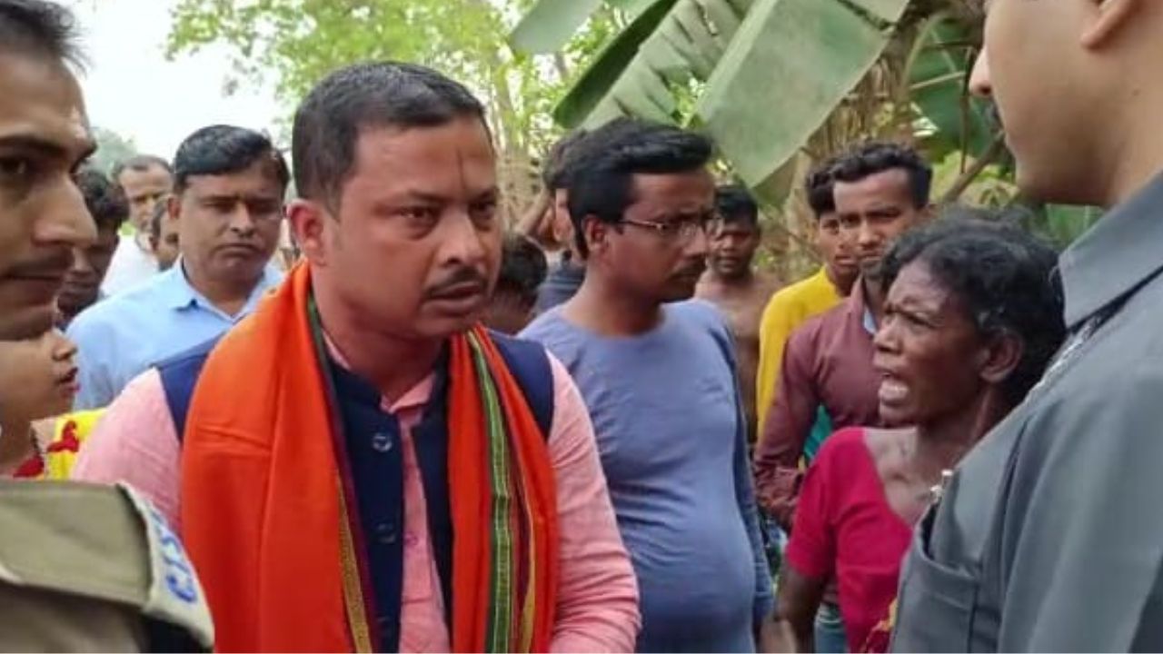 BJP MLA: জনসংযোগে গিয়ে বিক্ষোভের মুখে ইন্দাসের বিজেপি বিধায়ক, তৃণমূলকে দুষলেন নির্মল ধাড়া