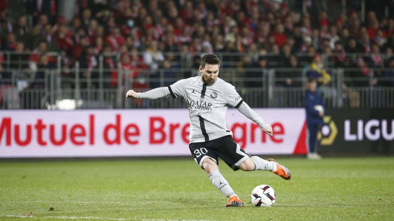 Lionel Messi: পিএসজির জয়ের দিন ক্লাব ফুটবলে নয়া রেকর্ড মেসির