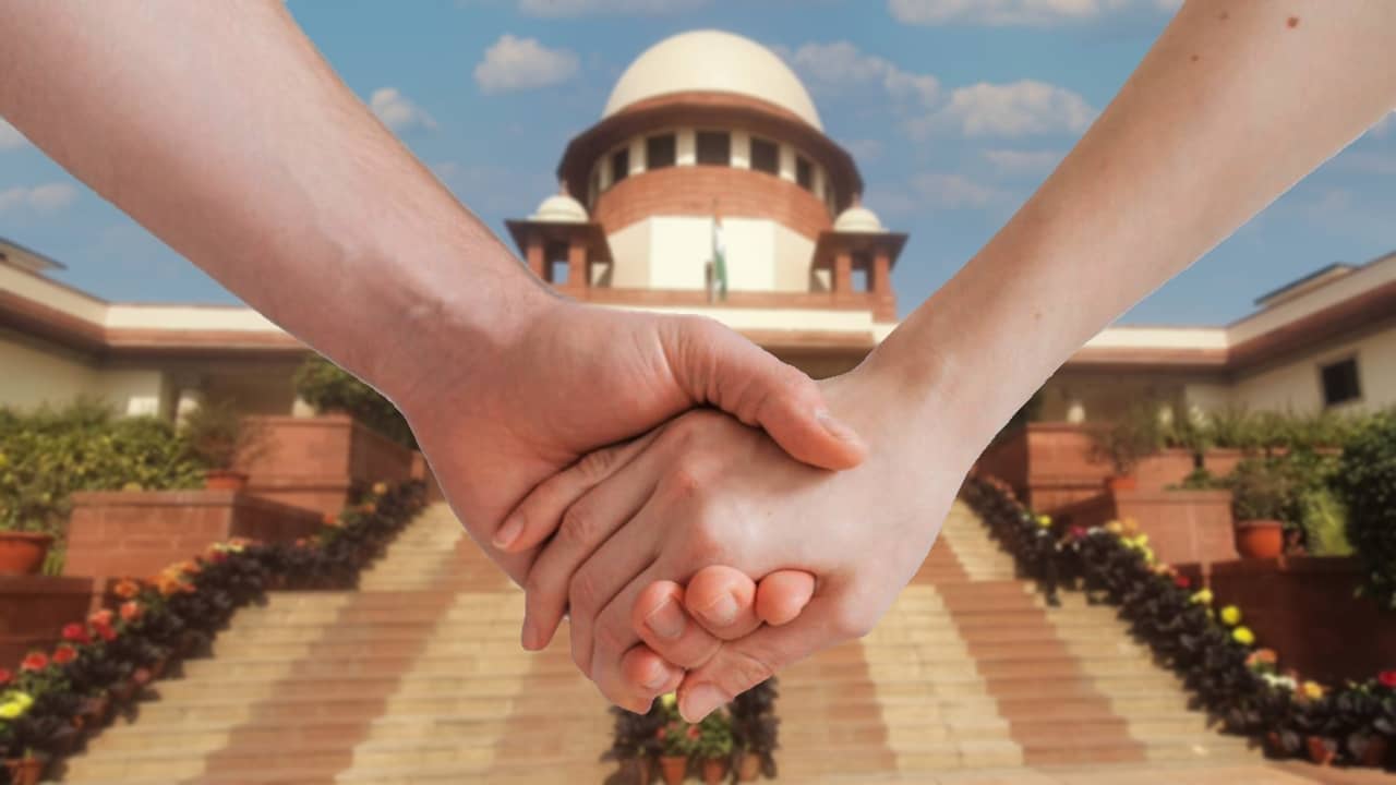 Live-in relationship: লিভ-ইন সম্পর্ক নথিভুক্তিকরণের আবেদন খারিজ করল শীর্ষ আদালত