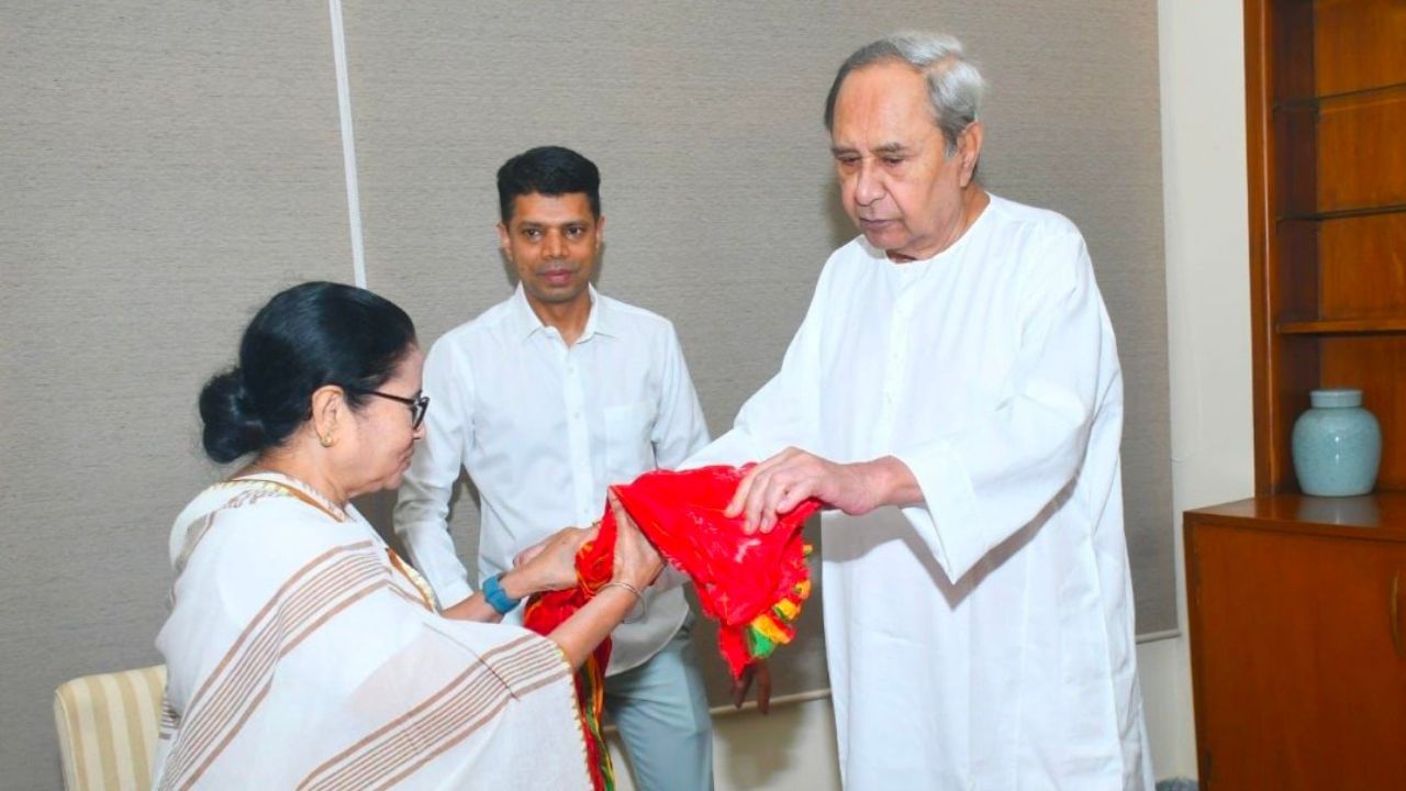 Naveen Patnaik-Mamata Banerjee Meeting: মুখোমুখি মমতা-নবীন, বৈঠকে ...