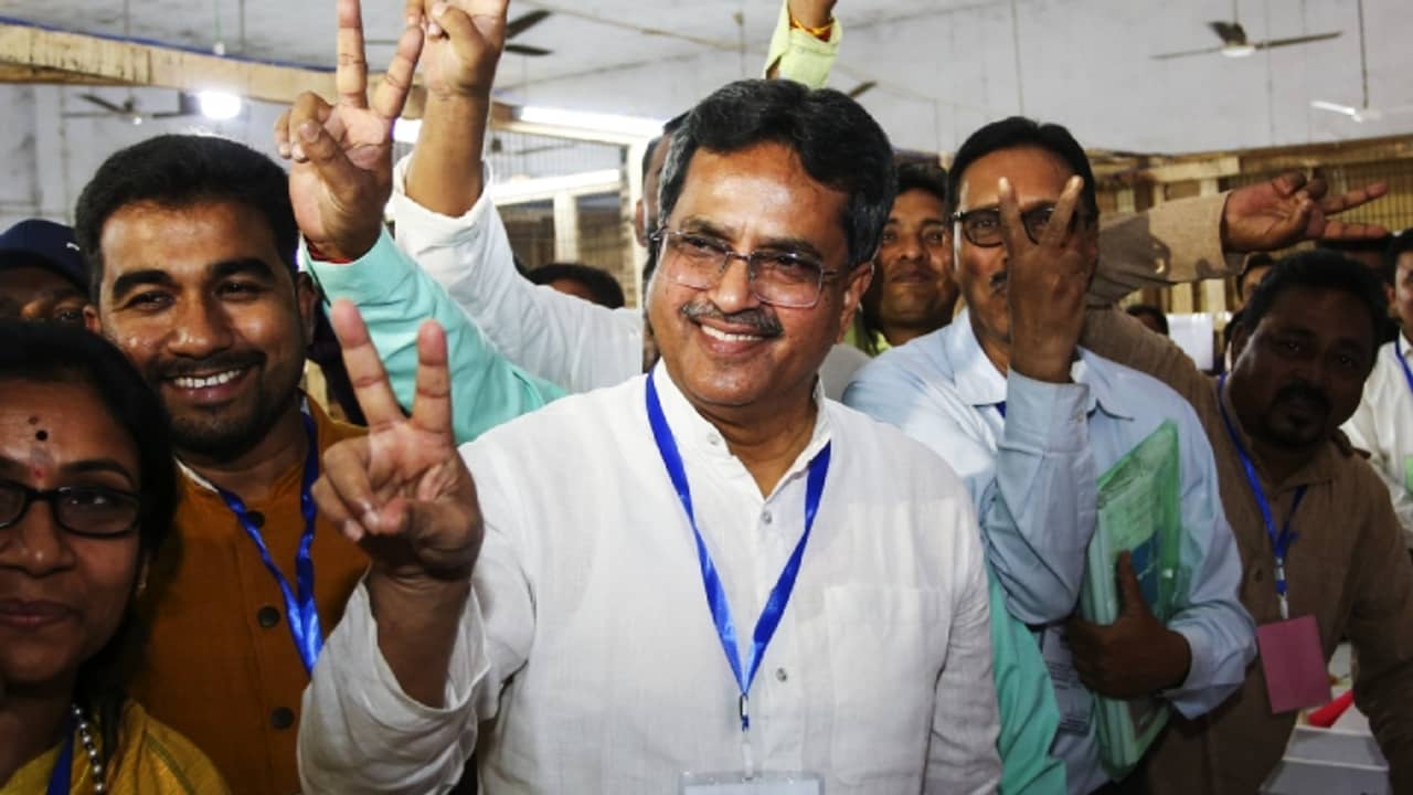 Manik Saha Tripura: ত্রিপুরায় ফিরছে মানিক সরকার-ই, ডাক্তারবাবুতেই আস্থা বিজেপির