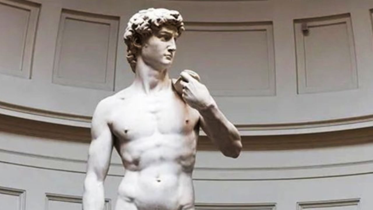 Michelangelo’s David: মাইকেলেঞ্জেলোর 'ডেভিড' নাকি পর্নোগ্রাফি! পড়িয়ে চাকরি গেল প্রধান শিক্ষিকার
