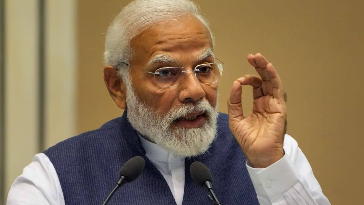 Modi In Varanasi: শুক্রবার বারাণসীতে মোদী, অংশ নেবেন ওয়ান ওয়ার্ল্ড টিবি সামিটে