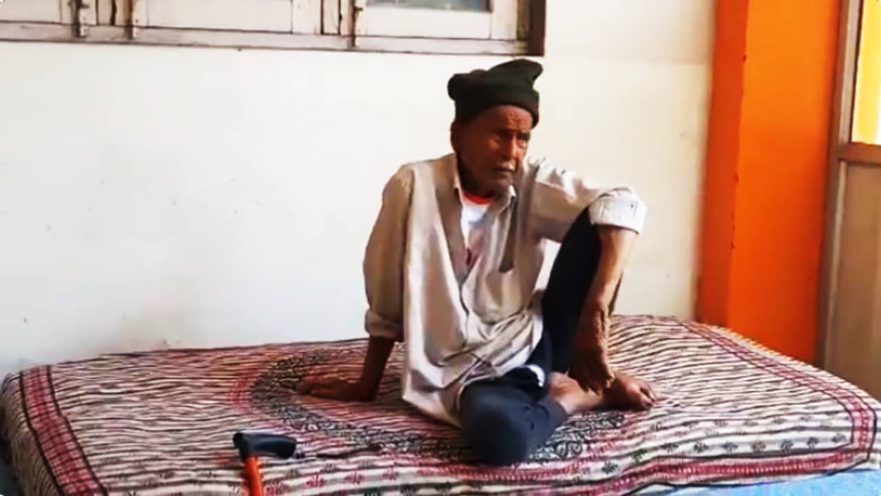 Uttar Pradesh: ৫ ছেলে-মেয়ে কিছুই পেল না, উত্তরপ্রদেশ সরকারকে ১.৫ কোটির সম্পত্তি লিখে দিলেন বৃদ্ধ