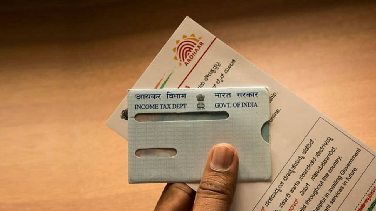 PAN Aadhaar Link Fees: অনলাইনে PAN ও Aadhaar লিঙ্কিংয়ের 1000 টাকা কীভাবে দেবেন? 31 মার্চের পর কী হবে, জানা আছে?