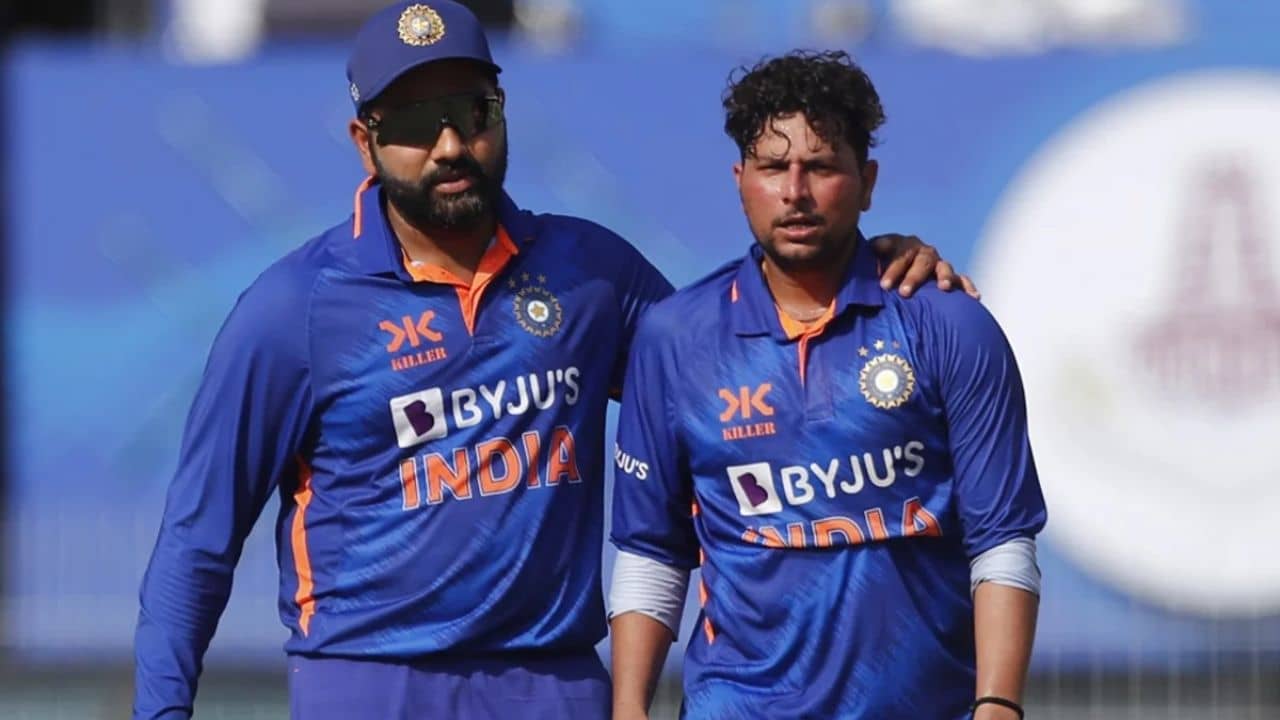 IND vs AUS: কুলদীপের ডিআরএস বায়না, চটে লাল ক্যাপ্টেন রোহিত